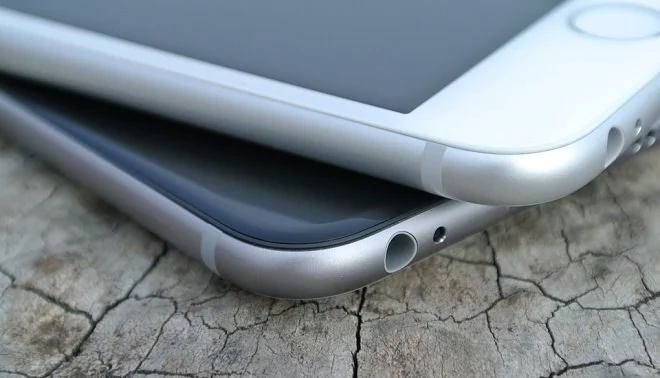 TOP 10 najwydajniejszych smartfonów 2015 roku według AnTuTu