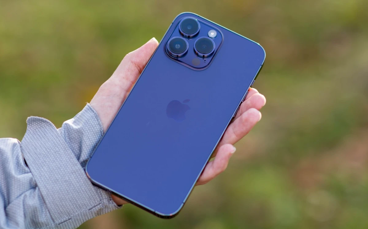 Ups. iPhone może nie być taki super pod kątem prywatności