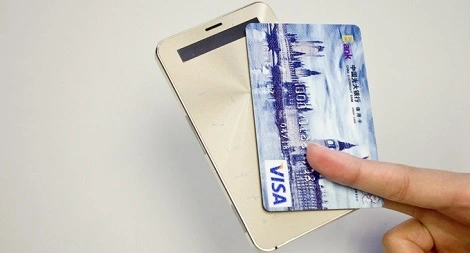 Janus One – telefon, który w trybie czuwania wytrzyma 3 miesiące