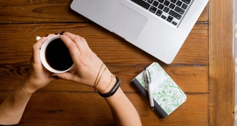 Jawbone, inteligentna opaska na rękę, zyskała nowe możliwości. Po co iść do lekarza?