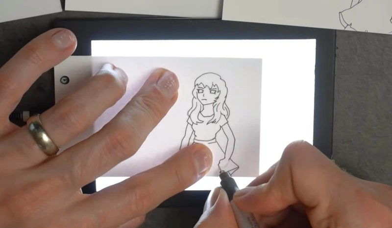 Mężczyzna narysował 658-stronnicową książkę z animacją (wideo)