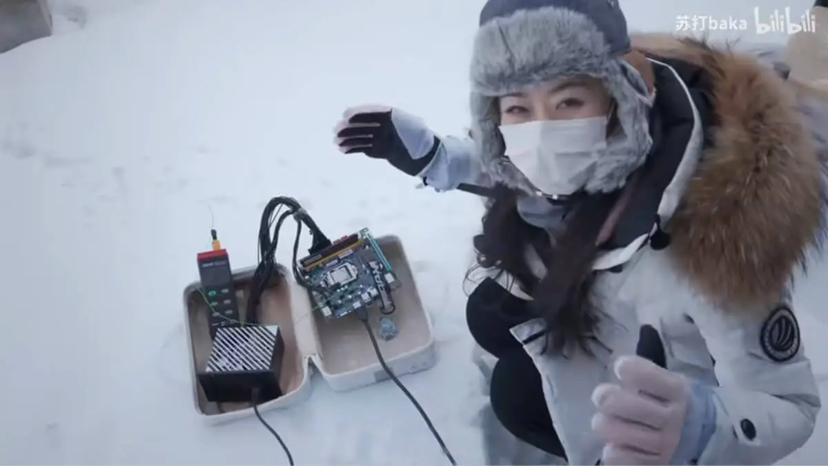 PC z Intel Core i9 i RTX 4090 kontra mróz -53°C. Czy komputer przetrwał?