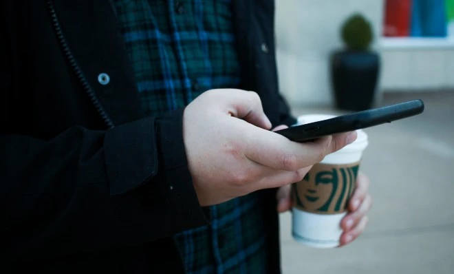 Który komunikator zbiera o Tobie najwięcej danych? Jeden z nich to koszmar