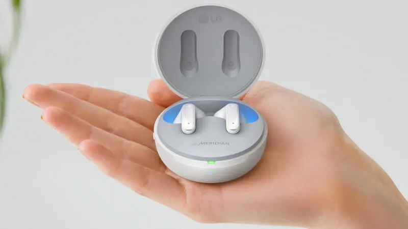 Sterylne po każdym użyciu. Słuchawki dokanałowe LG Tone Free z etui UV-C