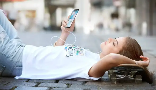 LG Q6 już oficjalnie. Średnia półka smartfonów otrzymuje funkcje premium