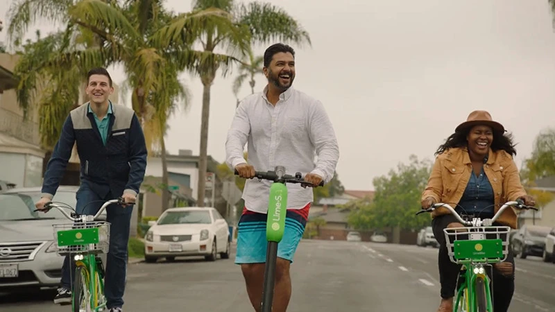 Elektryczne hulajnogi w Szwajcarii…  zatrzymywały się w połowie trasy wyrzucając użytkowników