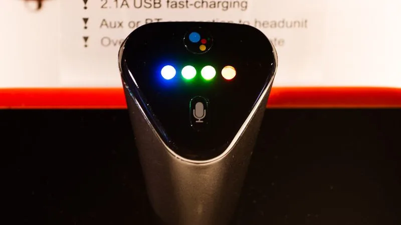 [CES 2019] JBL Link Drive sprawi, że twój stary samochód stanie się inteligentny