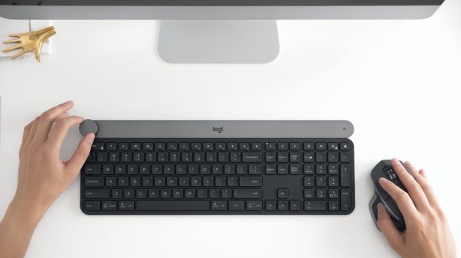 Nowe peryferia od Logitech: klawiatura z „koroną” i bezprzewodowe głośniki