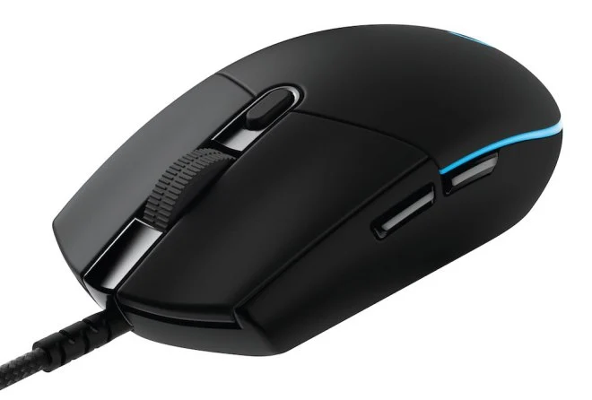 Logitech G Pro – kompaktowy „mechanik” dla graczy z unikalnymi przełącznikami