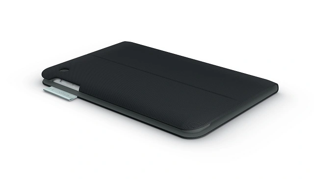 logitech ipad 4