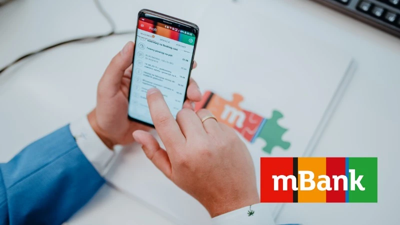 Kolejna poważna awaria mBanku. Klienci mogli płacić cudzymi pieniędzmi