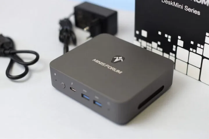 Minisforum X35G. Wszechstronny mini PC do pracy, nauki i zabawy – recenzja