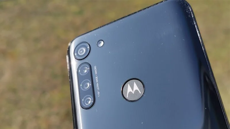 Moto G9 Plus z szybkim ładowaniem i niezwykle pojemną baterią
