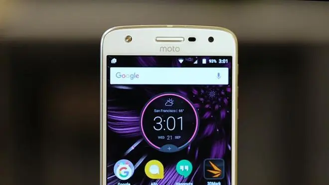 Motorola Moto Z Play dostaje Androida 7.1.1 Nougat