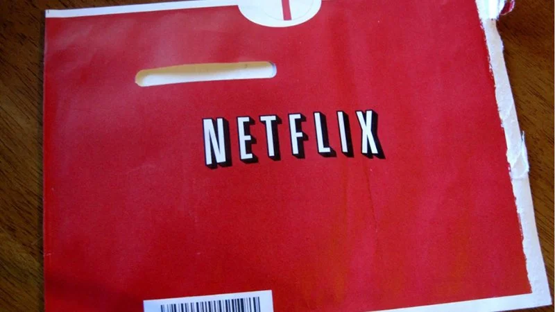 Netflix to nie tylko streaming. Platforma świętuje rozesłanie 5 miliardów płyt z filmami