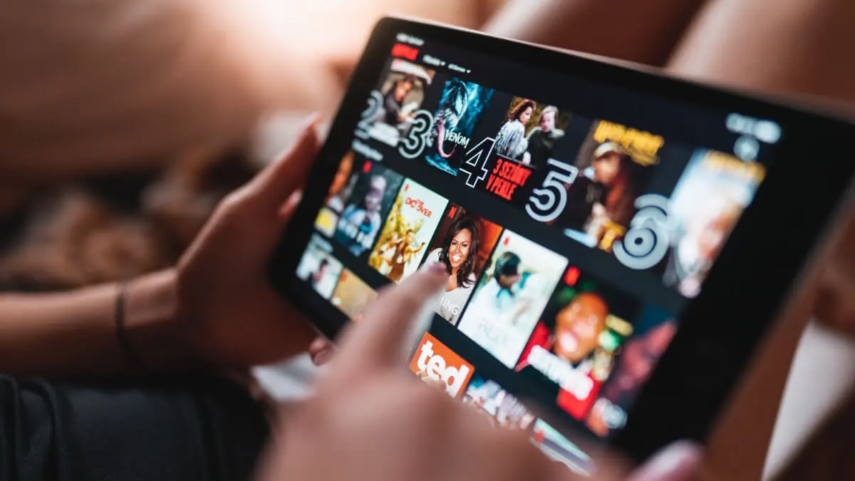 Netflix zmusi użytkowników do płacenia. Zadebiutowała opcja przenoszenia profili