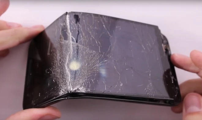 Jak Nexus 6P radzi sobie w testach wytrzymałości? (wideo)