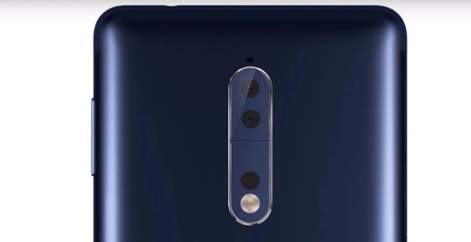 Oto Nokia 9 z pięcioma aparatami na tylnej obudowie
