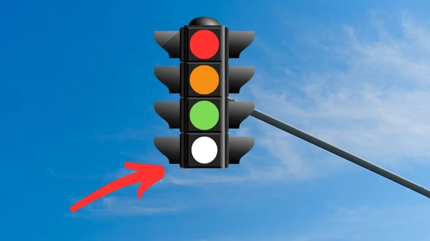Nowe białe światło na sygnalizatorach. Co oznacza?