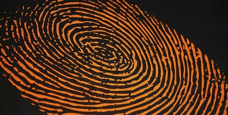 Samsung Galaxy S5 będzie kopiował rozwiązania konkurencji
