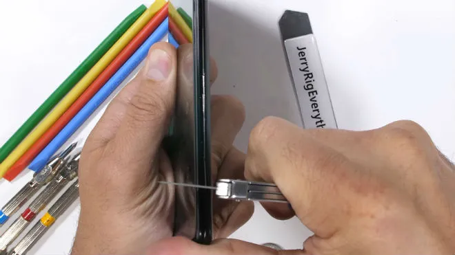 Jak wytrzymały jest OnePlus 6T?