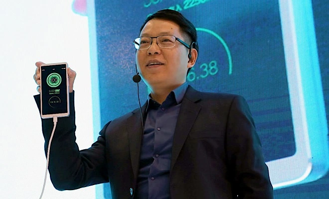 Oppo prezentuje technologię, która naładuje smartfona w 15 minut