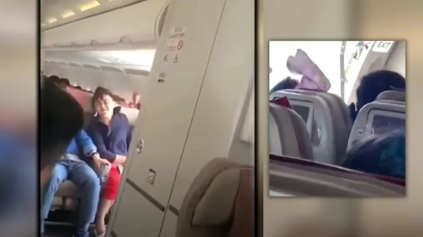 Mężczyzna otworzył drzwi samolotu podczas lądowania. Mamy nagranie