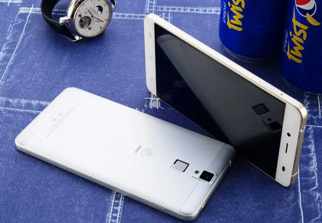 Tak wygląda smartfon Pepsi. Znamy specyfikację