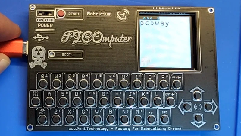 PICOmputer na Raspberry Pi Pico zmieścisz w kieszeni. Ma klawiaturę qwerty i ekran
