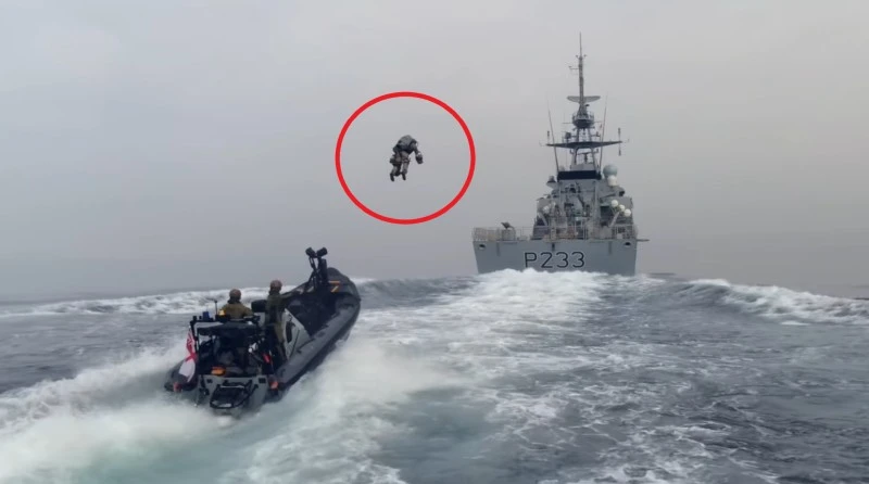 Brytyjska armia trenuje abordaż z użyciem jetpacków (wideo)