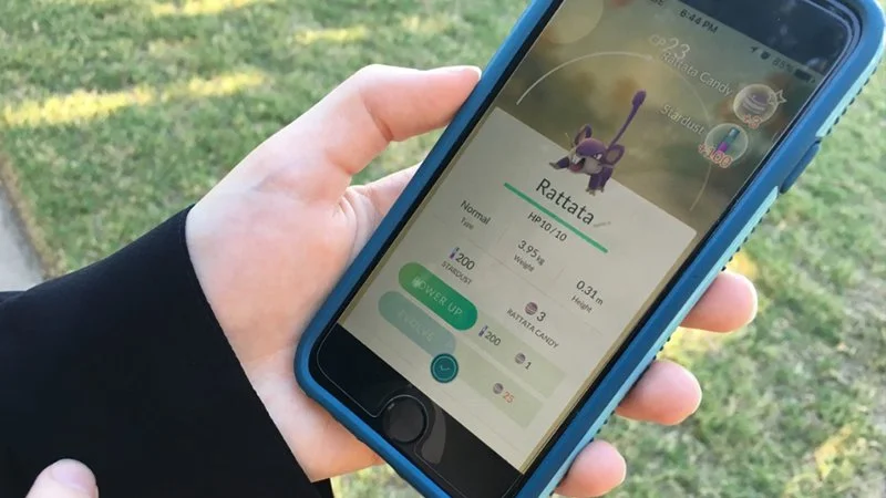 Pokemon GO upada przez pandemię? Skądże – zarabia coraz więcej