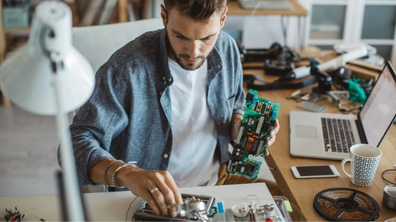 Przełom w naprawie elektroniki. Poznaj swoje nowe prawa