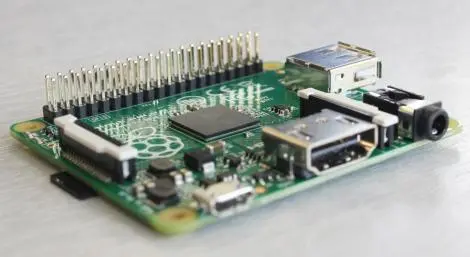 Nowy komputer Raspberry Pi: jeszcze mniejszy i tańszy