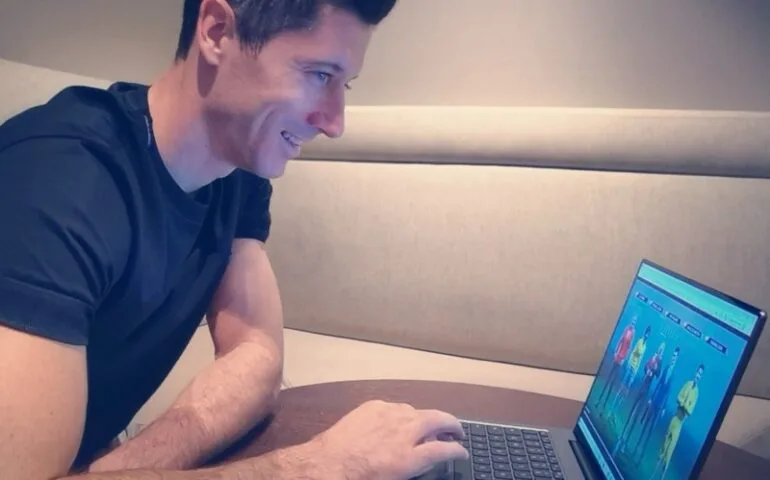 Football Coach: the Game. Menadżer piłkarski od Lewandowskiego