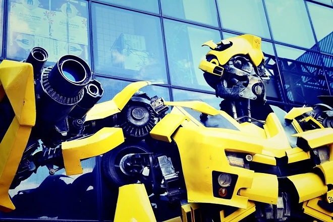 W 2020 roku roboty mogą zastąpić w pracy nawet 5 mln osób