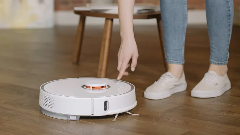 Odkurzacz jak szpieg. Nie ma mikrofonu, a może podsłuchiwać