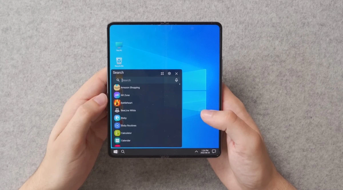 Windows na Samsung Galaxy Z Fold 4? Nie do końca, ale efekt robi wrażenie