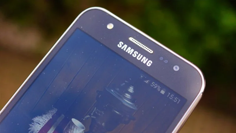 Smartfony Samsunga również bez ładowarek w zestawie – to możliwe