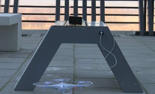 W Zielonej Górze staną ławki z Wi-Fi i ładowarką do smartfonów