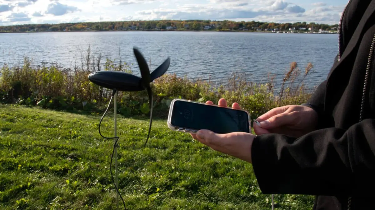 Po co ci powerbank? Z tą niewielką turbiną sam wytworzysz prąd w domu i na wyjeździe