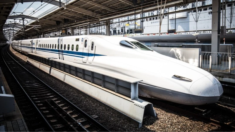 Japoński Shinkansen spóźnił się o minutę. Maszynistę zwolniono