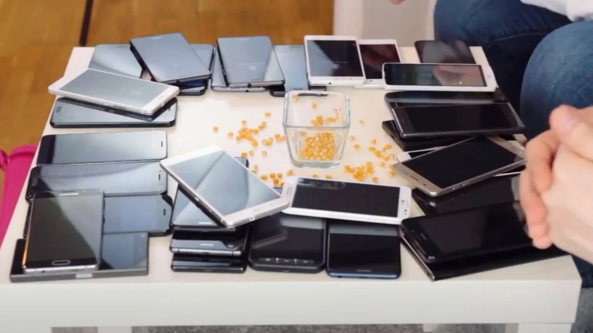 Wystarczy kilka telefonów, aby zrobić popcorn. Nie wierzysz?