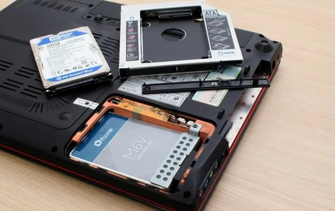 Jak wymienić dysk HDD na SSD w laptopie?