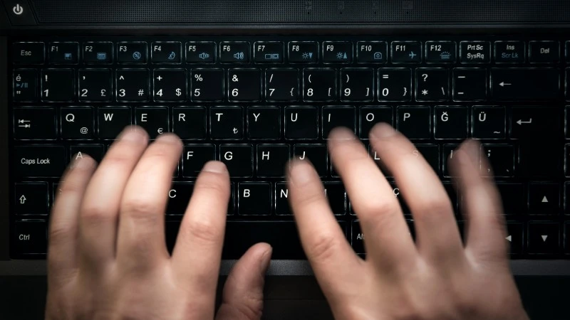 Darmowe aplikacje do nauki szybkiego pisania na klawiaturze