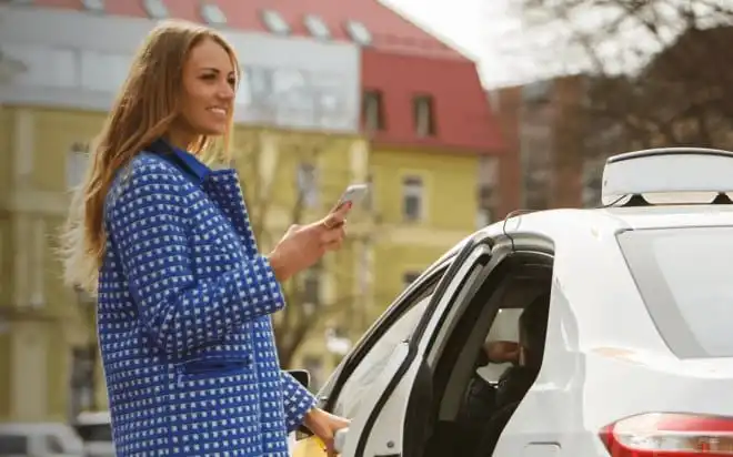 Uber ma konkurencję. Taxify wchodzi do Polski