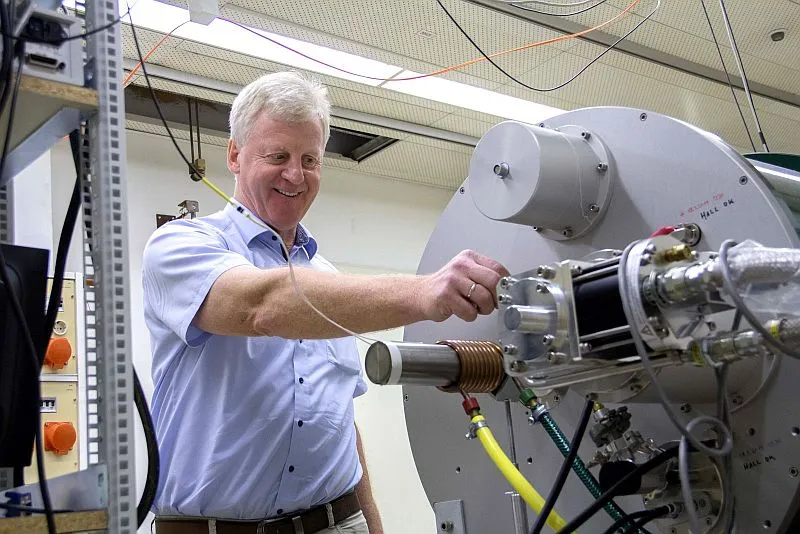 Nowy materiał termoelektryczny zasili wiele urządzeń za darmo