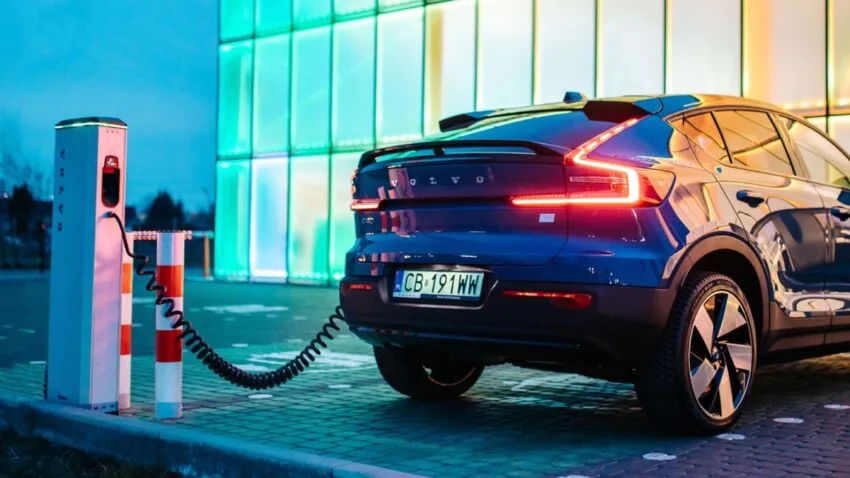 Europejczycy kochają samochody elektryczne. Diesle w odwrocie nowy 2