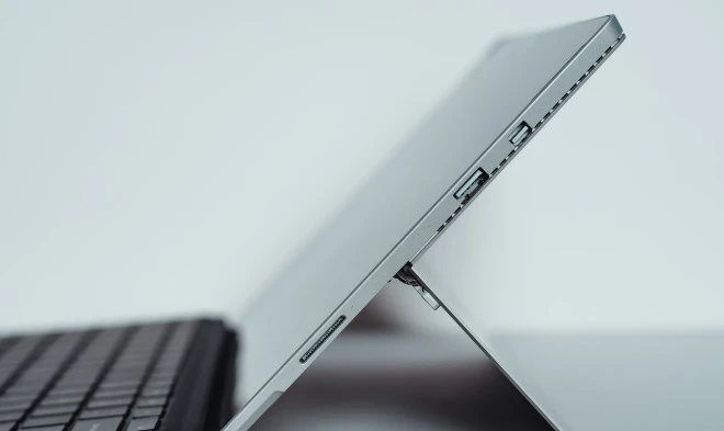 Nie rozumiem decyzji Microsoftu o porzuceniu Windows 10X