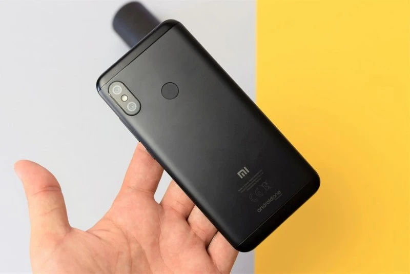 Uważajcie! Android 10 dla Xiaomi Mi A2 Lite czyni smartfony bezużytecznymi!