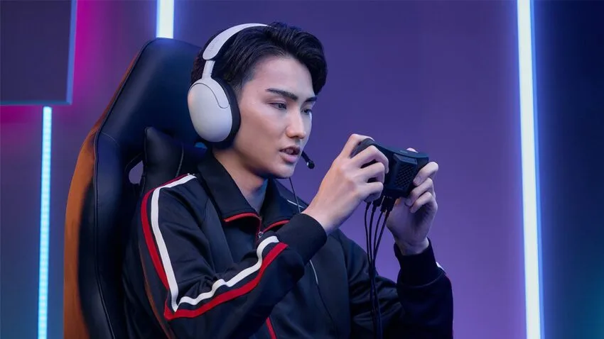 Sony zaprezentowało gamingowe etui do smartfona. Wygląda świetnie, ale…